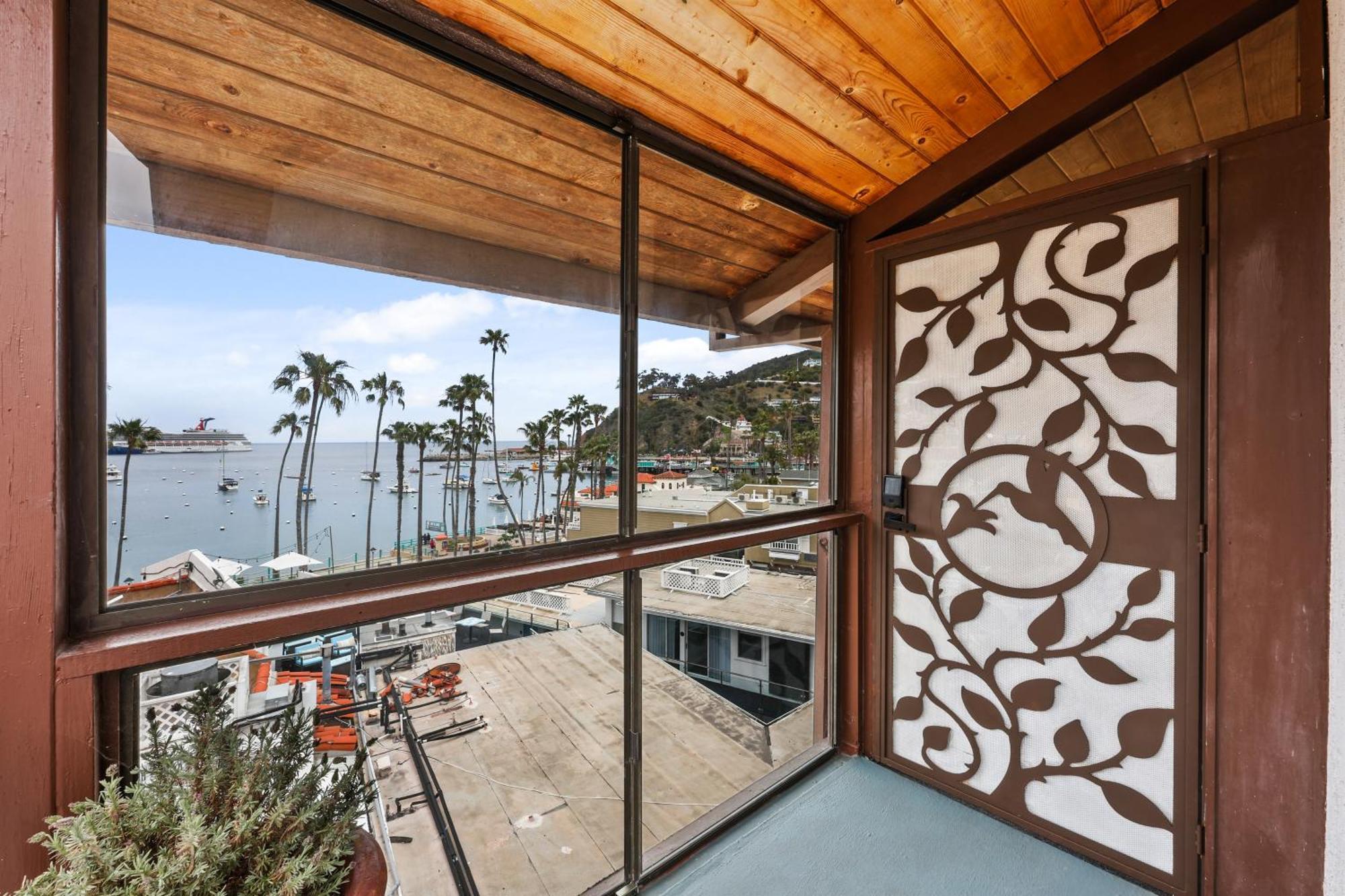 Superior Suite with Sea View